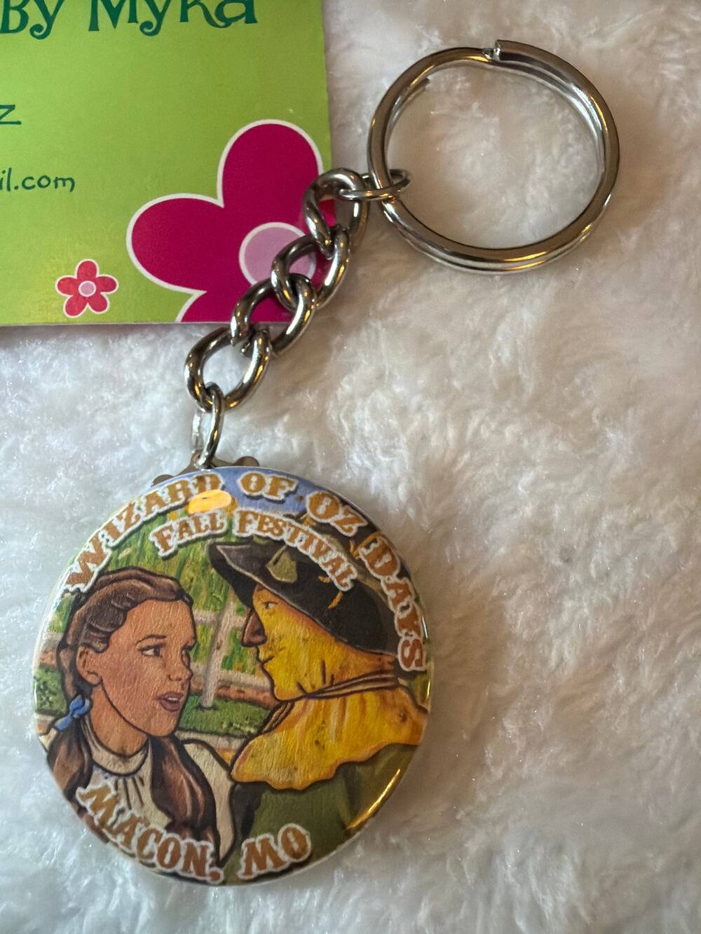 Wizard of Oz Days Fall Festival Macon MO Dorothy Scarecrow Keychain Souvenir
